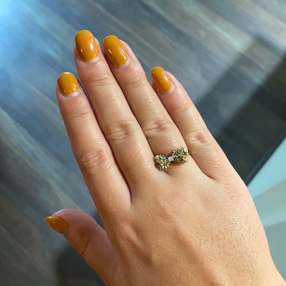 LAST CHANCE ⏰‼️ Gemstone Bow fashion ring - Picture 2 of 4